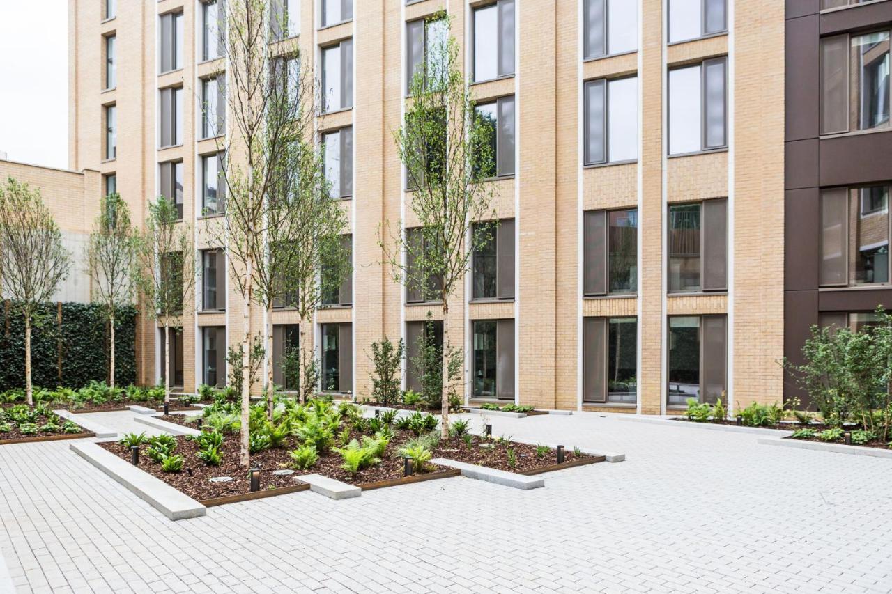 Chapter White City In Londen Buitenkant foto